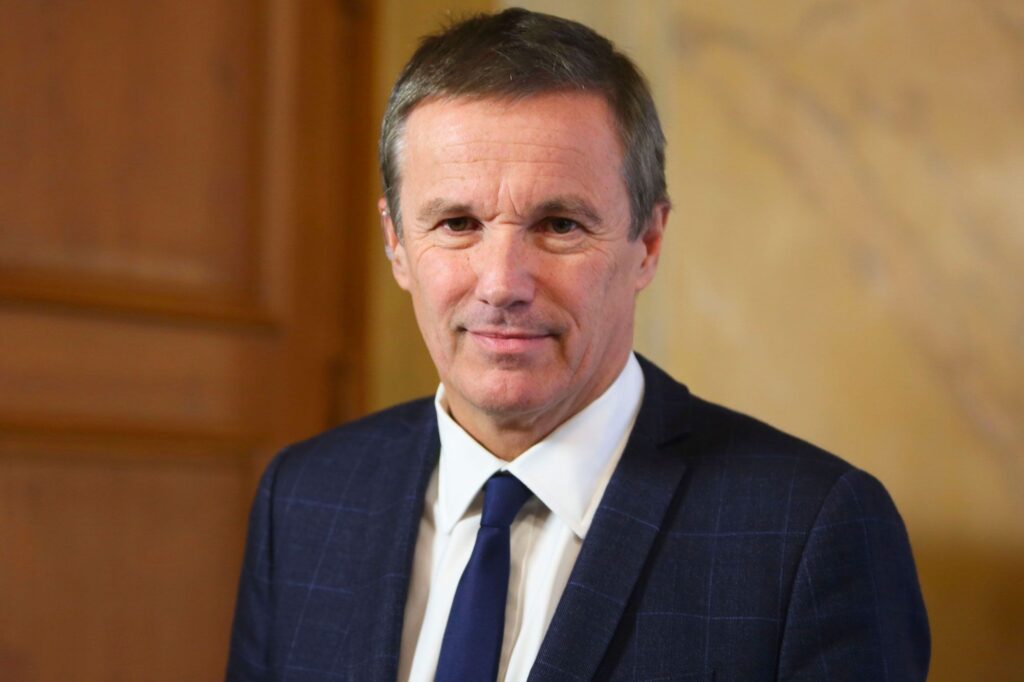 Nicolas Dupont-Aignan, candidat à l'élection présidentielle de 2022 pour "Debout la France".