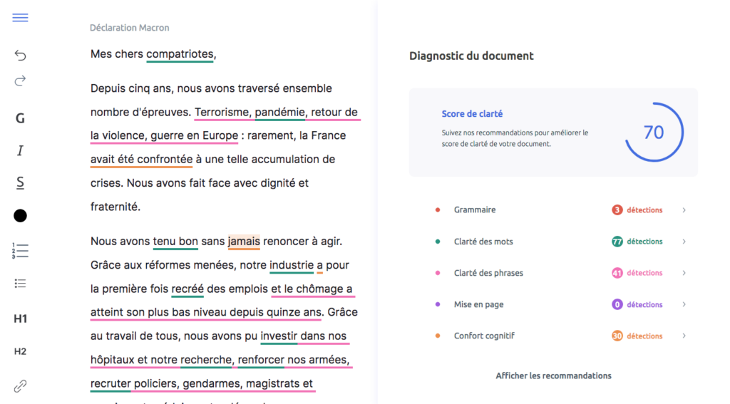 Capture d'écran de l'éditeur U31 qui a analysé le texte d'Emmanuel Macron. À gauche, le texte, à droite, un diagnostic du document avec son score de 70 sur 100 et un récapitulatif des recommandations en termes de grammaire, clarté des mots, clarté des phrases, mise en page et confort cognitif.